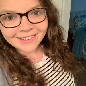 Meet your Posher, Tara